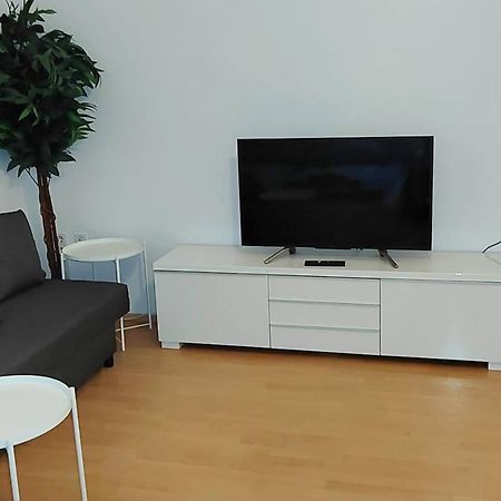 Privatzimmer Nahe Bahnhof Und City Wurtzburgo Exterior foto